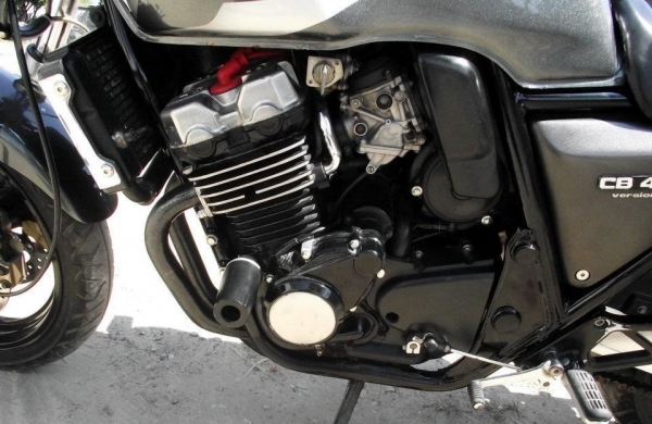 ขายรถsuper four ปี97 ราคา85000(ราคาคุยกันได้ค่ะ)