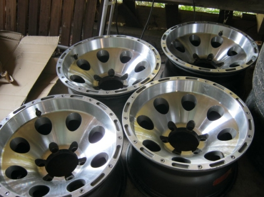 แม็ก ออฟโรด ขอบ 15 ล้อกว้าง 8 นิ้ว 6 รู ออฟเซ็ทลึก ๆ แม็ก ออฟโรด ขอบ 15 ล้อกว้าง 8 นิ้ว 6 รู ออฟเซ็ทลึก ๆ