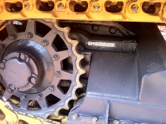 รถเกี่ยวนวดทะเลทอง รถเกี่ยวนวดทะเลทอง