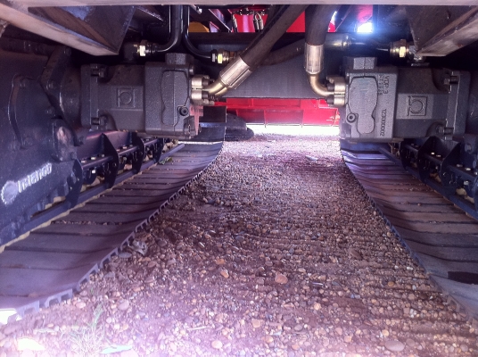 รถเกี่ยวนวดทะเลทอง รถเกี่ยวนวดทะเลทอง