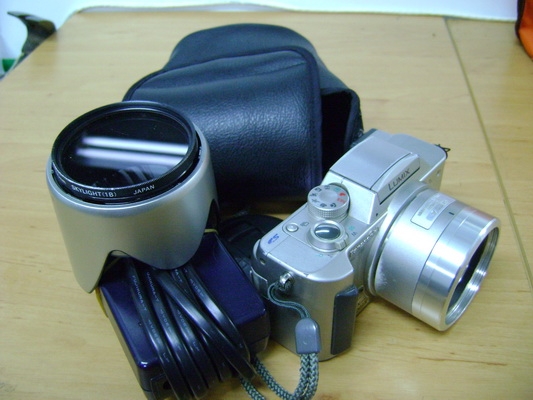 ขายแล้วคะ  กล้อง  Panasonic DMC-FZ2  ราคา 1300 บาท  พร้อมส่งลงทะเบียน