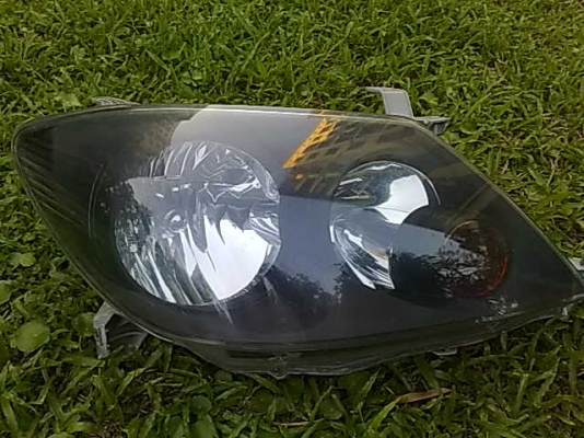 ไฟหน้าจูนโคมดำ