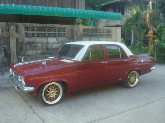 ขาย holden kingwood