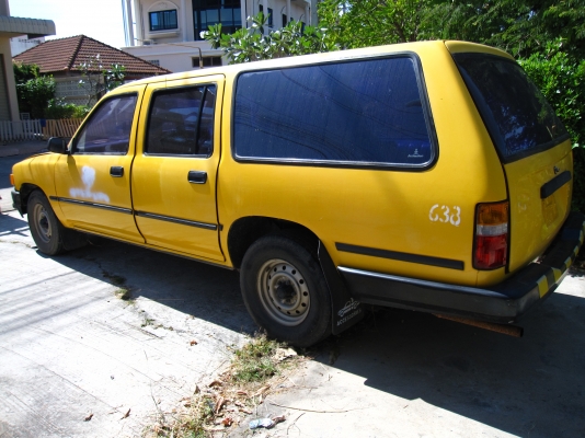 ขาย! รถโตโยต้าแวน 4ประตู ราคาทุน คุณภาพดี พร้อมใช้งาน