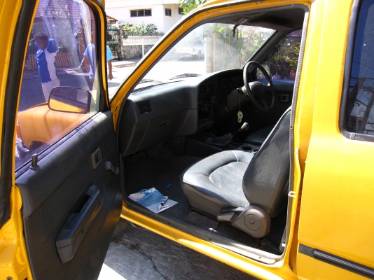ขาย! รถโตโยต้าแวน 4ประตู ราคาทุน คุณภาพดี พร้อมใช้งาน