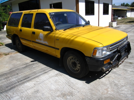 ขาย! รถโตโยต้าแวน 4ประตู ราคาทุน คุณภาพดี พร้อมใช้งาน