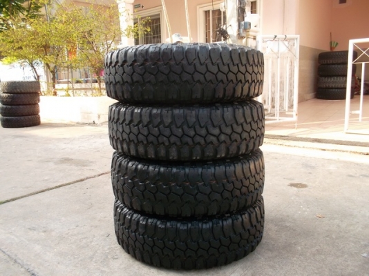 ขายยางมัด 255/85 ขอบ 16 ปี 09