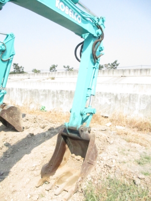 KOBELCO SK045 หัวเก๋ง เก่านอก เอวแน่น ปั็มแรง พร้อมใช้สุดๆ น้องร็อคจัดให้ KOBELCO SK045 หัวเก๋ง เก่านอก เอวแน่น ปั็มแรง พร้อมใช้สุดๆ น้องร็อคจัดให้