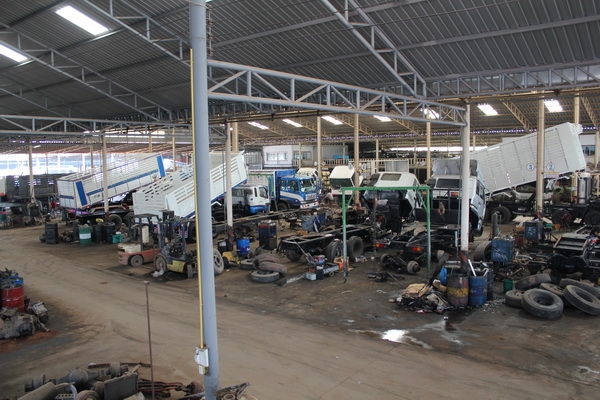 ศูนย์รวมรถบรรทุกมือสอง สภาพดีพร้อมใช้งานมีทุกรุ่นให้เลือกรับต่อกระบะดั้ม ลูกพ่วงหางเทรลเลอร์โดยทีมงานมืออาชีพ ศูนย์รวมรถบรรทุกมือสอง สภาพดีพร้อมใช้งานมีทุกรุ่นให้เลือกรับต่อกระบะดั้ม ลูกพ่วงหางเทรลเลอร์โดยทีมงานมืออาชีพ