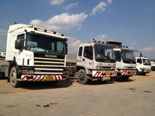 ศูนย์รวมรถบรรทุกมือสอง สภาพดีพร้อมใช้งานมีทุกรุ่นให้เลือกรับต่อกระบะดั้ม ลูกพ่วงหางเทรลเลอร์โดยทีมงานมืออาชีพ