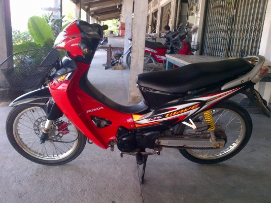 ด่วน!เวฟ125R กุญแจใหญ่ ปั้มแมมโบ้ ปี49 รถเครื่องดีแน่นๆ พร้อมใช้ ทะเบียน+เอกสารโอน ภาษีไม่หมด 088-2197709