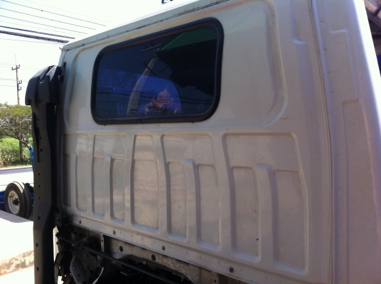 ขายรถบรรทุก 6 ล้อ ISUZU NKR ดั้ม ปี 49 ใช้มาแค่ 11xxxx กิโล กระบะอลูมิเนียม รถเดิมมาก ทะเบียนพร้อมโอน