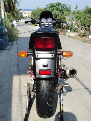 วุฒินนบุรี//(ปรับราคา)ฮอนด้าCB400sfสวยเครื่องสดๆแห้งๆท่อโยชิเสียงโหดๆคับ