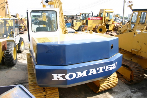 ขาย KOMATSU PC120-3 สวยกิ๊กๆ 950,000 TEL : 087-0339334 (อ็อฟ) ขาย KOMATSU PC120-3 สวยกิ๊กๆ 950,000 TEL : 087-0339334 (อ็อฟ)