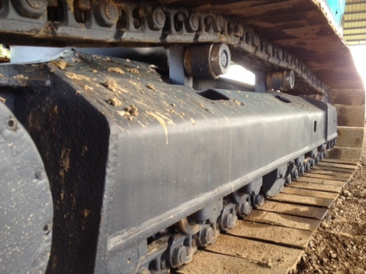 ขายรถแบคโฮ sk200-5 super รถพร้อมใช้ ไฟฟ้าครบ ช่วงล่างเต็มๆ โซ่ใหม่ ราคาต่อรองได้