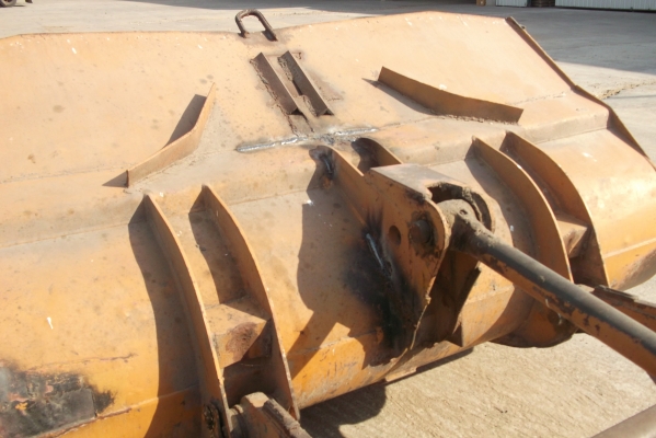 รถตักล้อยาง  KOMATSU  510  สภาพดี