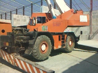 ขายรถเครน 4 ล้อ 25 ตัน TADANO M3 ปั๊ม 3 ตอน จิ๊ปชักไส้ ราคาต่อรองได้ครับ