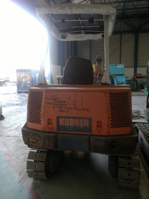 รถขุดเล็ก KUBOTA  KH-50 ปี1985 รถนอกนำเข้า สภาพดีนำเข้าจากญี่ปุ่น ไม่เคยใช้ในไทยติดต่อ มานะ 085-9049669