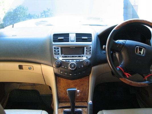 ขาย...ฮอนด้า ACCORD 3.0V6/ATปี 2003 (550,000 บาท) ขาย...ฮอนด้า ACCORD 3.0V6/ATปี 2003 (550,000 บาท)