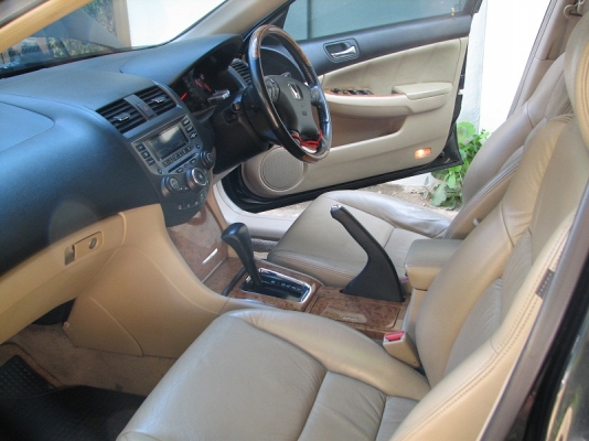 ขาย...ฮอนด้า ACCORD 3.0V6/ATปี 2003 (550,000 บาท) ขาย...ฮอนด้า ACCORD 3.0V6/ATปี 2003 (550,000 บาท)