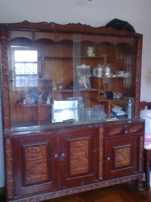 ตู้โชว์ไม้สัก