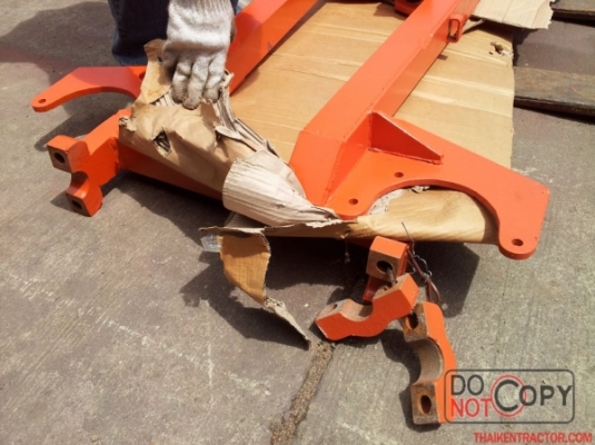 ชุดใบมีดดันดินหน้าคูโบต้า  L4508 ใหม่ ขายปลีกและส่ง มีจำนวน 5 ชุดเท่านั้นครับ