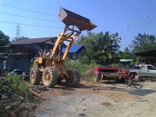 รถตักล้อยาง ยี่ห้อ KOMATSU รุ่น JH30
