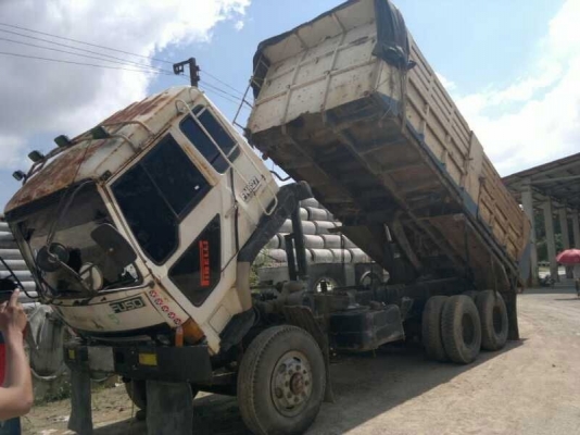 รถมิตซู 10 ล้อดั๊ม FN527 M - TD  195 แรงม้า  ( มีขาย 2 คัน )   สนใจติดต่อ 081- 6079515