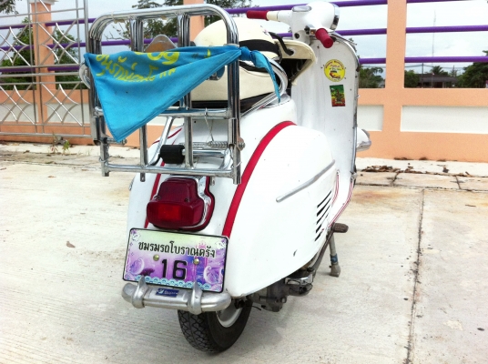 ขายเวสป้า