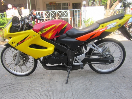 ขายด่วน LS125 CC ปี44ถูกๆ เครื่องดีแน่นๆ ชุดโอนครบ