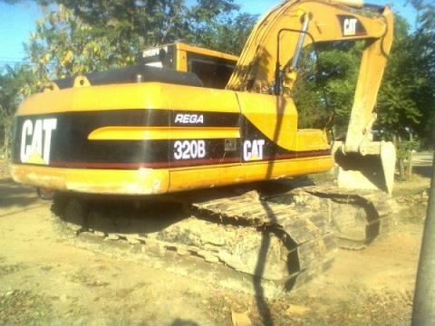 ขาย CAT 320 B ไฟฟ้าครบ รถสวย เอกสารเล่มทะเบียน ราคา 1,400,000 บาท เจ้าของขายเอง ราคาต่อรองได้