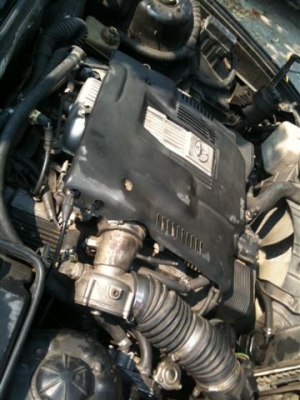 1990 BMW, 525 i โฉม E34 สีดำ เกียร์ออโต้ ติดแก๊ส LPG ทะเบียน กรุงเทพฯ