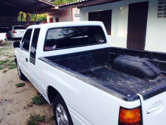 'กระบะแค็บ' อีซูซุ ปี 95