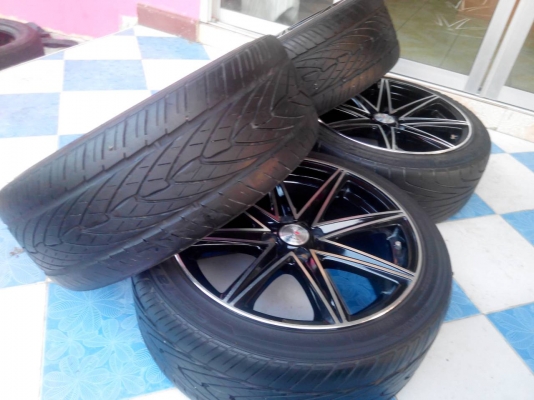 force racing wheels 17/4/100ออฟ40กว้าง7.5 สีเดิมๆพร้อมยาง205-45-17ปี12 kumho ยางดีราคาเบาๆ 8800 0898128457 สนจัยดูของได้ที่คลอง2 คลองหลวง ซ.บงกช11https://www.facebook.com/profile.php?id=100006231031308