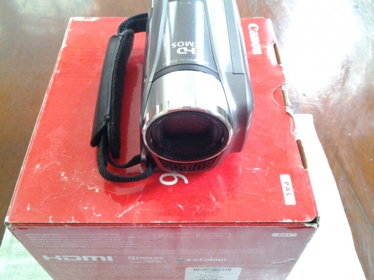กล้งวีดีโอ Canon LEGRIA HF R206 กล้งวีดีโอ Canon LEGRIA HF R206