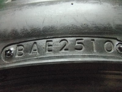 ยาง Bridgestone 225/45/17 ปี 10 ยาง Bridgestone 225/45/17 ปี 10