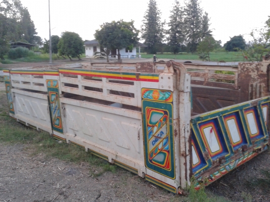 กระบะดั้ม  ตามสภาพครับ