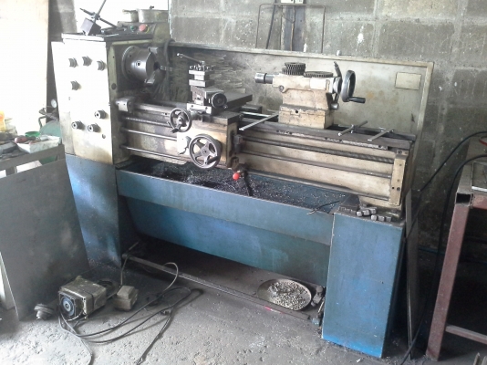 เครื่อง 5 ฟุต 3 เพลา พร้อมมีเบรค เกียร์บล็อค ระบบลูกบิด