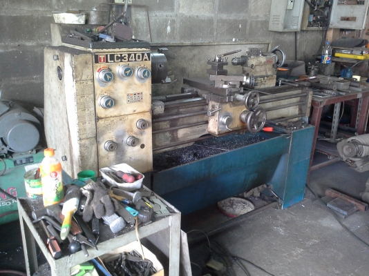 เครื่อง 5 ฟุต 3 เพลา พร้อมมีเบรค เกียร์บล็อค ระบบลูกบิด