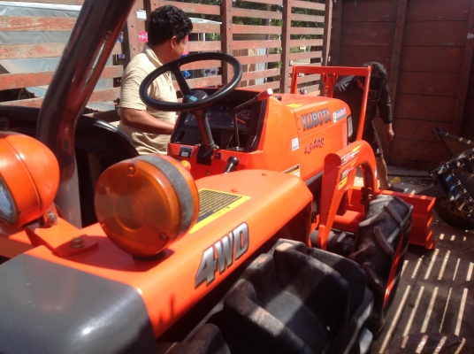 ปัญญาแทรคเตอร์มาแล้ว...จัดมาให้ครับ คูโบต้า L3408ใบมีดคานบน SD 160 เล่มทะเบียนพร้อม