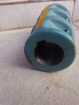 ข้อต่อเพลา ยี่ห้อSMC ขนาดเพลา60 มมใช้สำหรับต่อเพลาให้ยาวขึ้นและส่งกำลังได้ดีเหมือนเดิม(มี4ตัว)