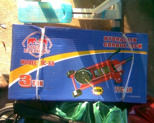 แม่แรงตะเข้ ตราช้าง 3 ตัน