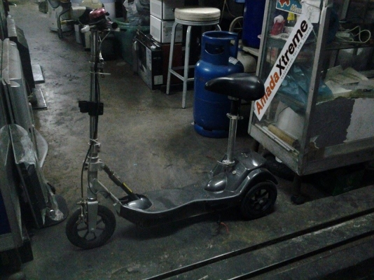 ขายรถ3ล้อไฟฟ้างานดูดีพับได้น้ำหนักเบาใส่ท้ายรถได้สบาย