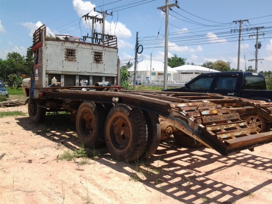 ISUZU หางปลาหัวยาว เครื่อง 6BF มีเกียรสโลว์ รถ2เพลา แต่ถอดใช้เพลาเดว