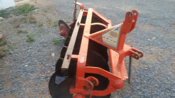 ขายผาน6*22 ของฮุยครับใบเต็ม99\% ใช้งานปีเดียวสีเดิมๆเลยครับ