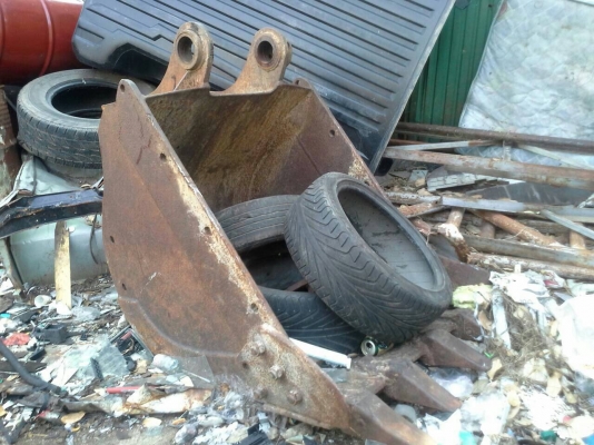 ขาย Komatsu pc200-2 รถสวยพร้อมใช้