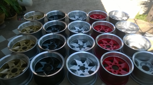 ขายล้อ 15x8.5  5รู/6รู