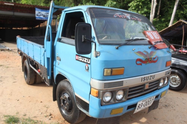 รถบรรทุก ISUZU TL 85 แรงม้า กระบะวางดั้มได้ เชียงใหม่
