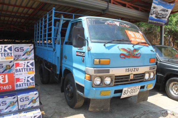รถบรรทุก ISUZU TL 85 แรงม้า กระบะวางดั้มได้ เชียงใหม่