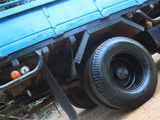 รถบรรทุก ISUZU TL 85 แรงม้า กระบะวางดั้มได้ เชียงใหม่